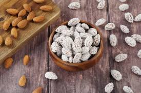 نقل بادام درختی مخصوص1کیلویی