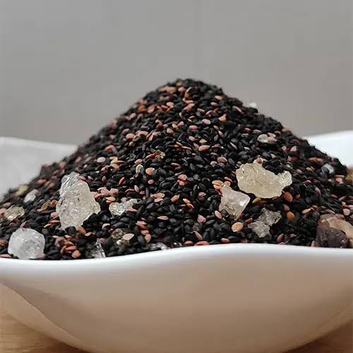 چهار تخم؛ خواص، طرز استفاده و خرید چهار تخم باکیفیت 4 چهار تخم